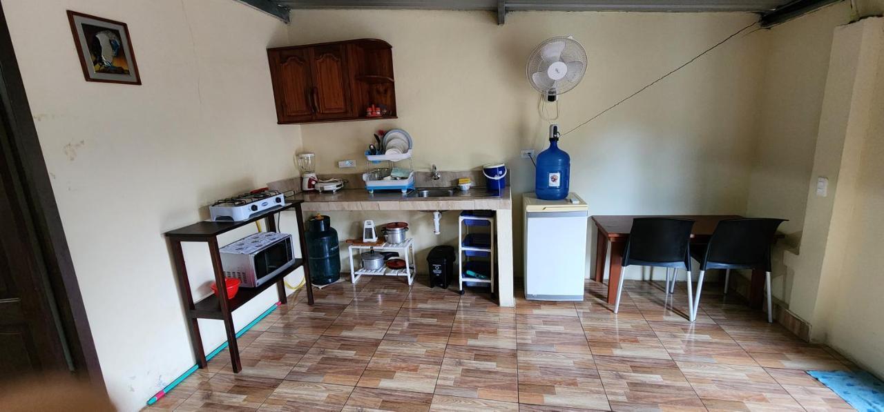 Departamento Amoblado Starlink -Pto Ayora Leilighet Puerto Ayora  Eksteriør bilde